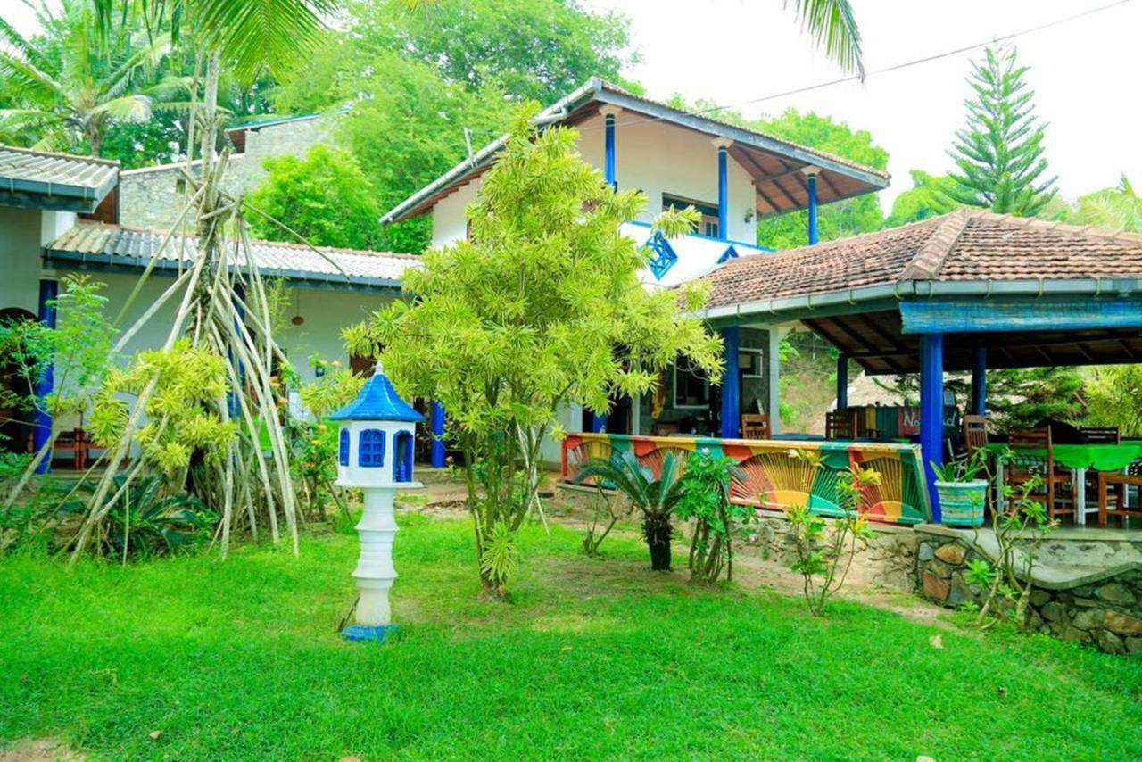 Yoho Fish Beach Cafe Tangalle Esterno foto